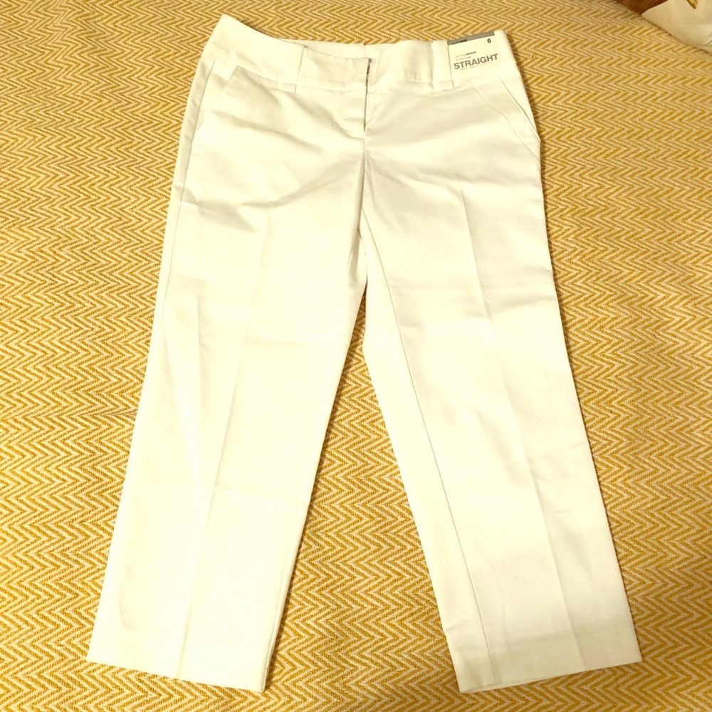 White mid rise cropped pants